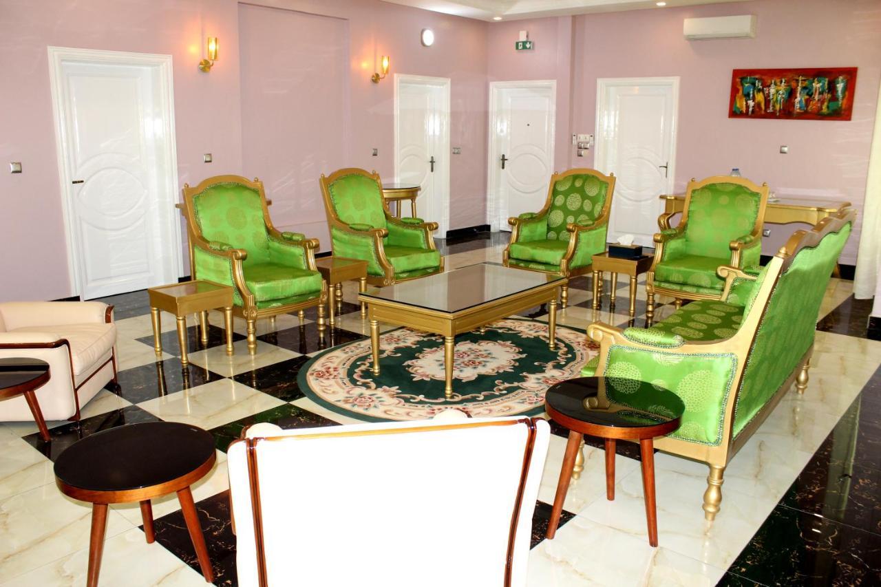 Residence Palais Du Stade Котону Экстерьер фото